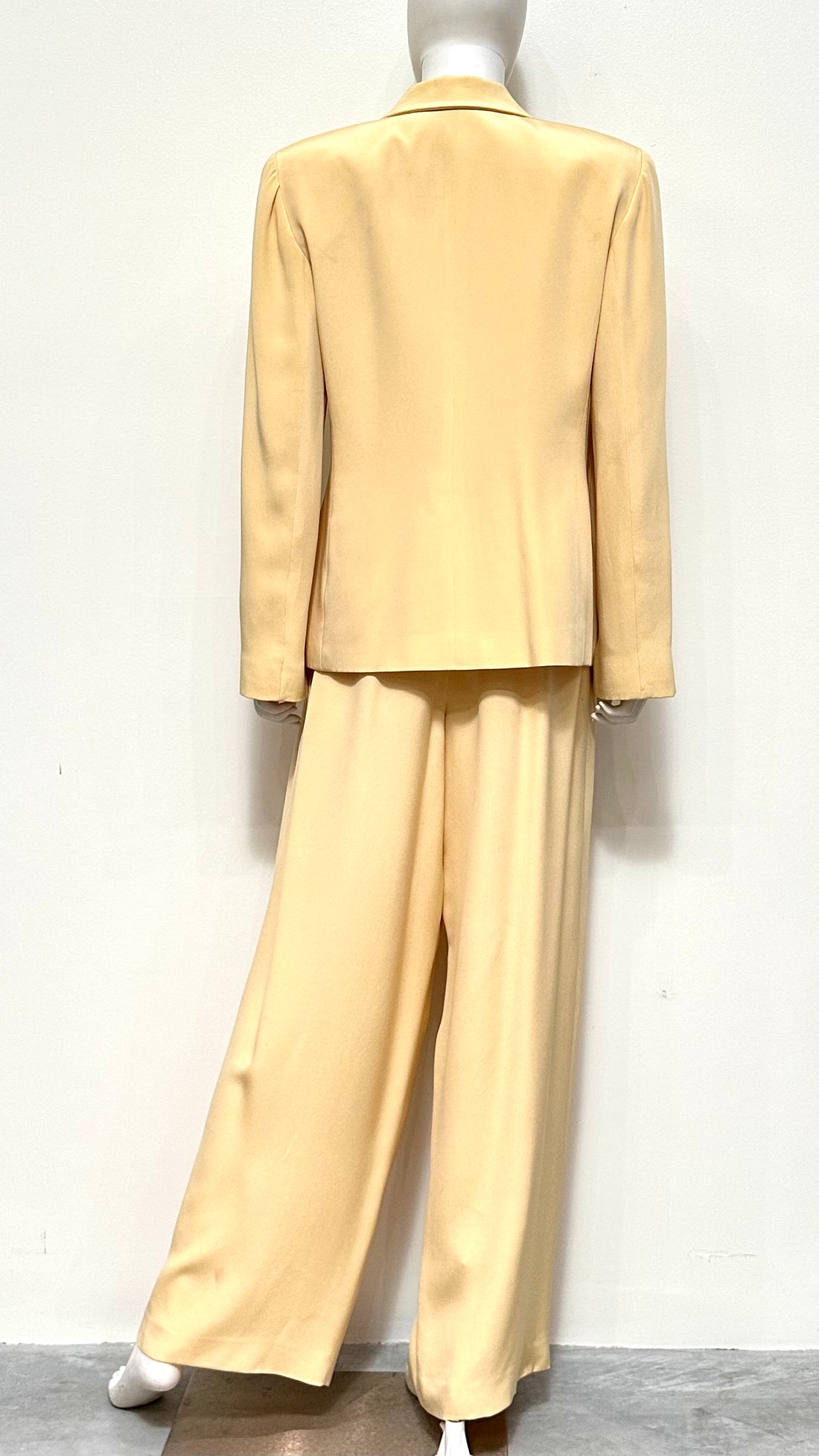 Ellen Tracy Suit