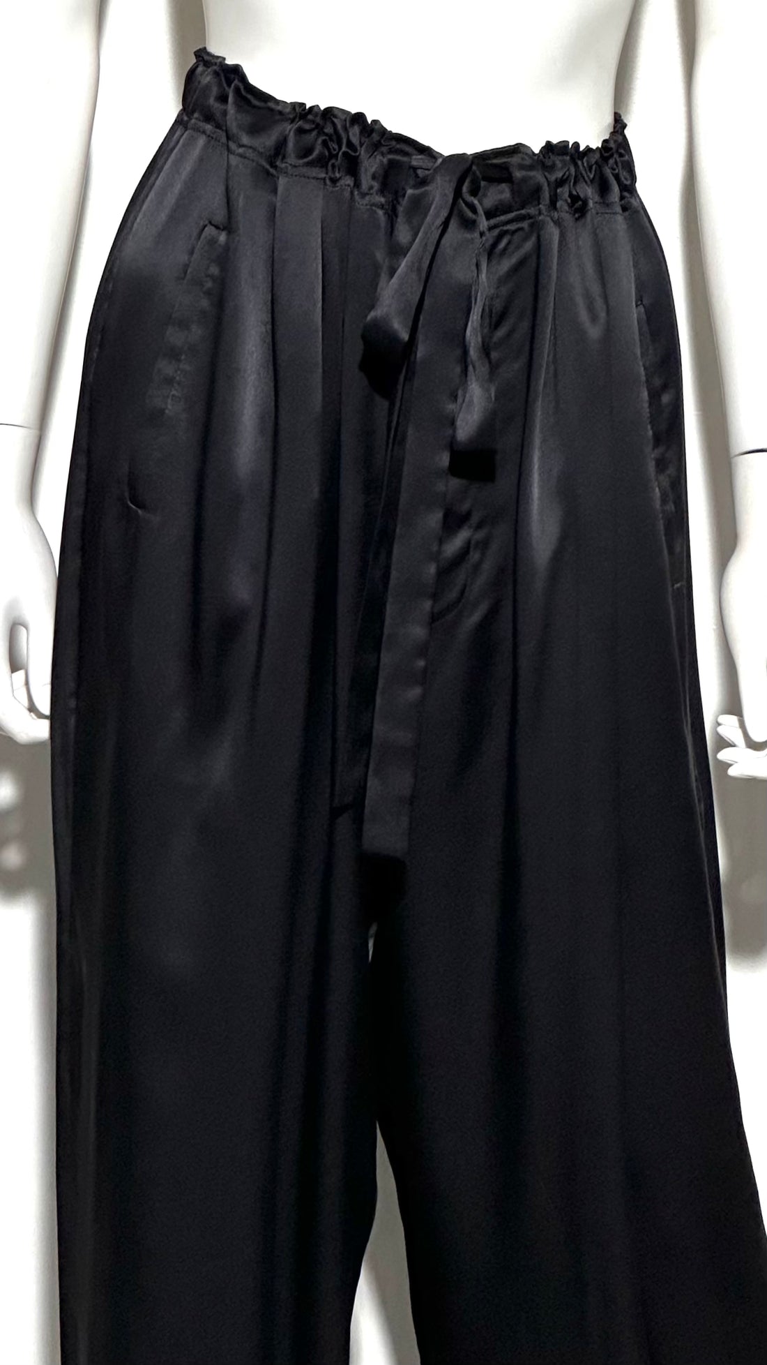 Donna Karan Set