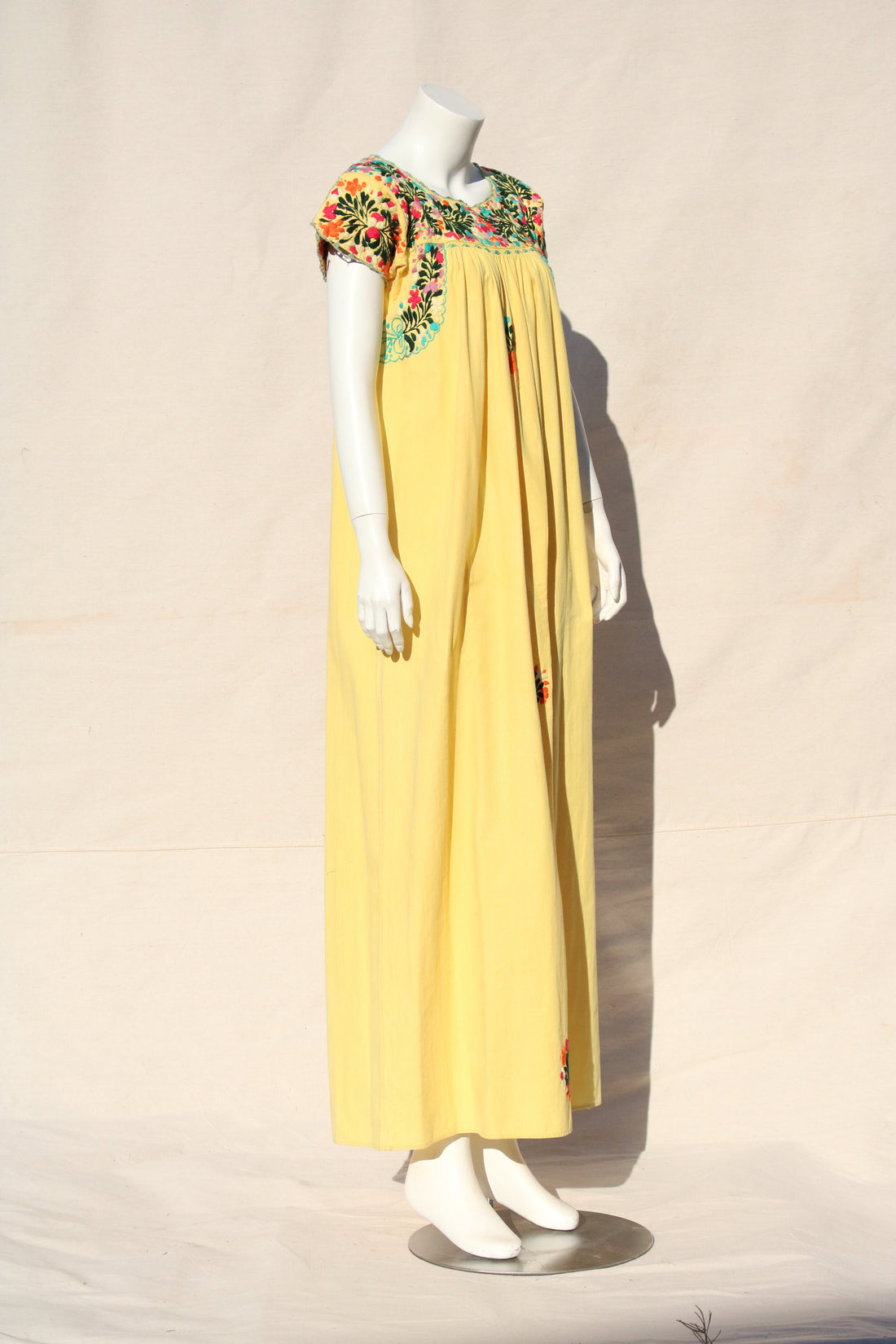 70s Oaxacan Smock Dress