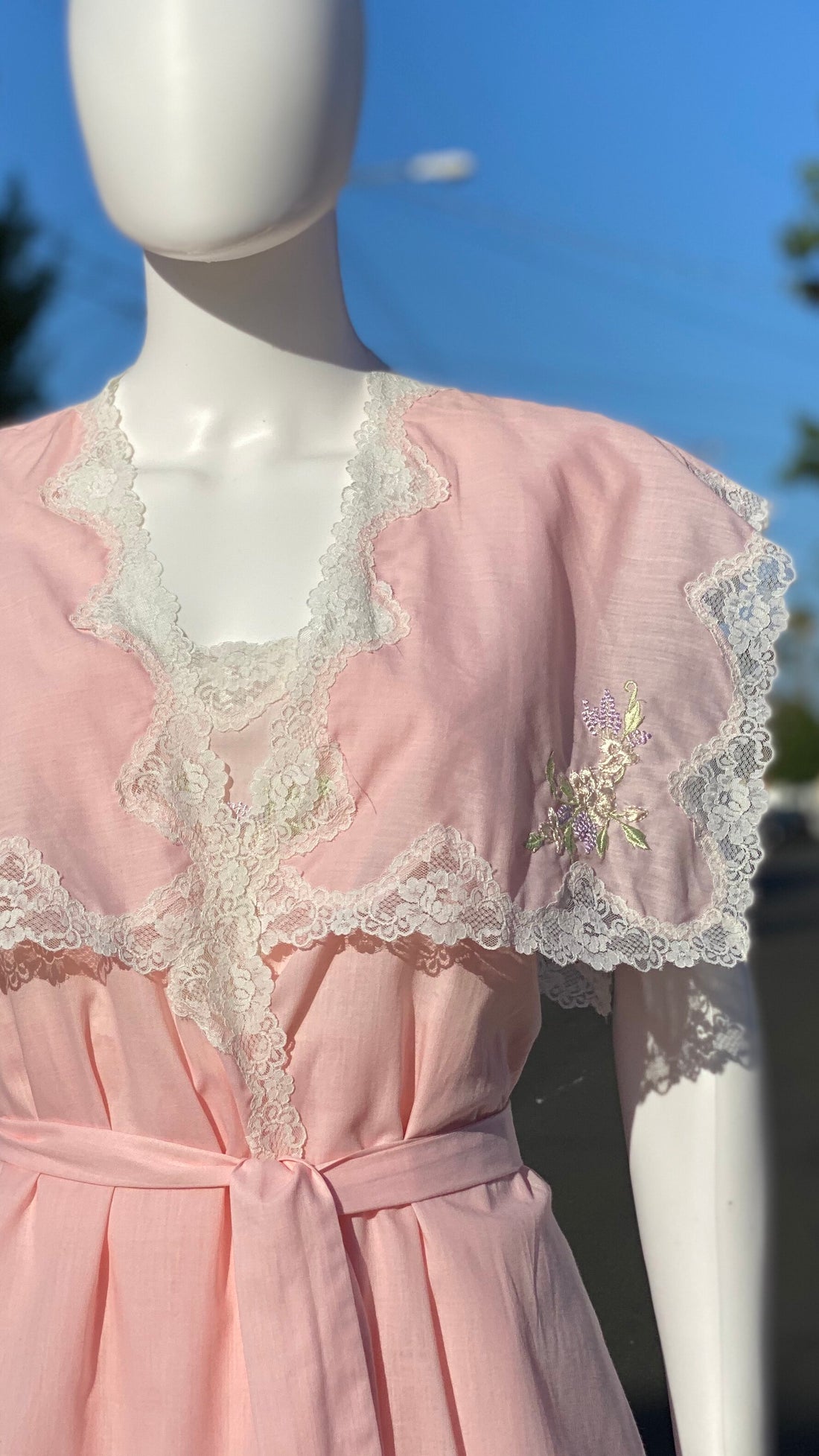 Bill Tice Peignoir Set