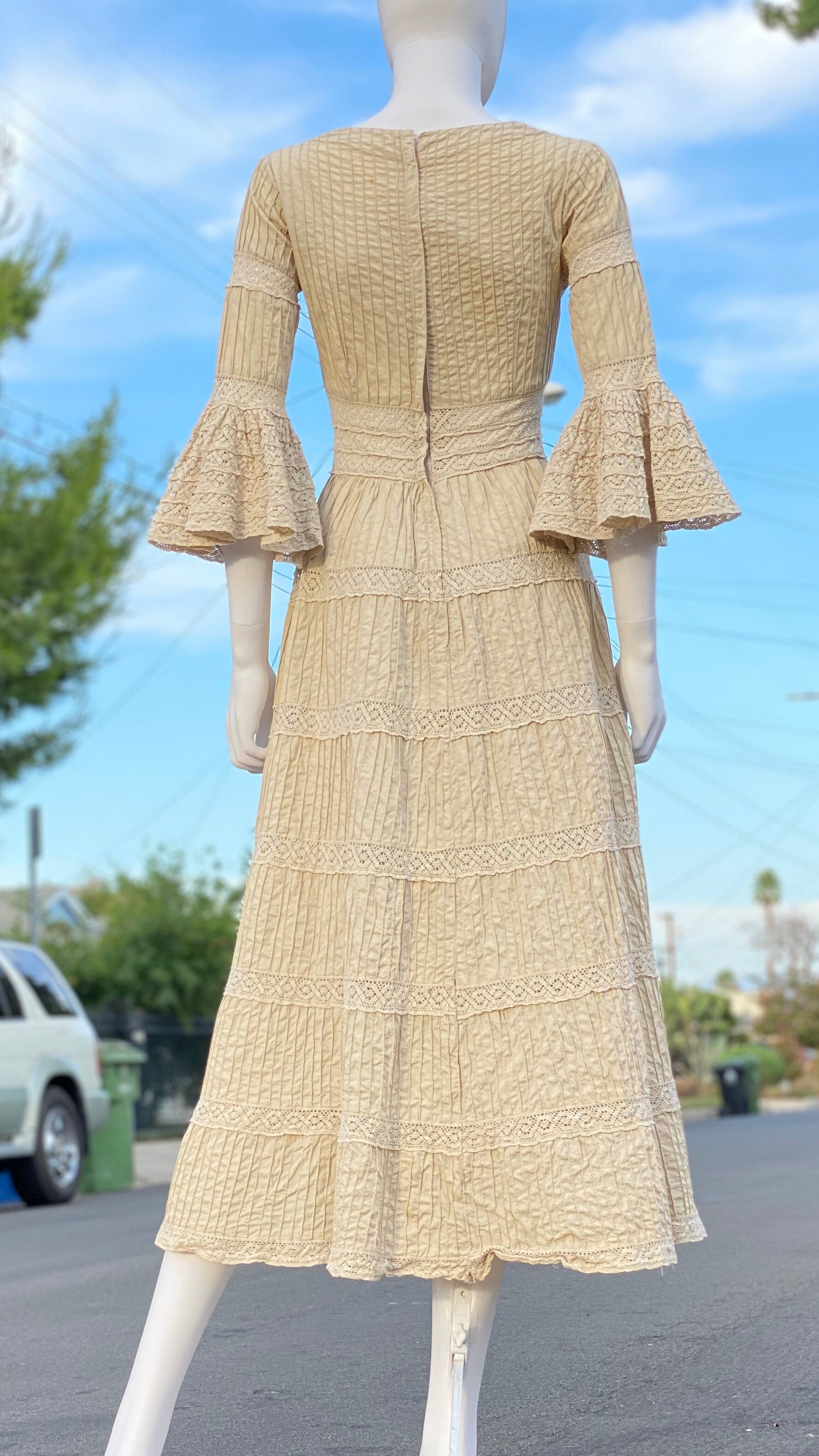 Diseños Rosa Mexicano Dress – Via Davia Vintage