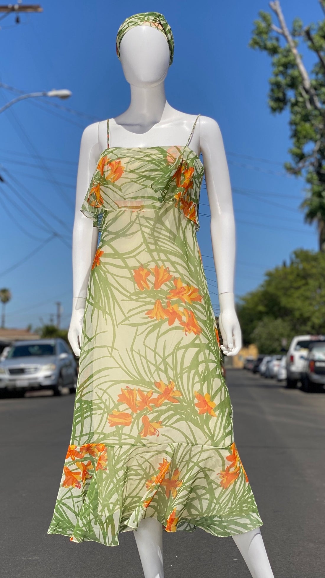 Anthony Mutto Floral Set