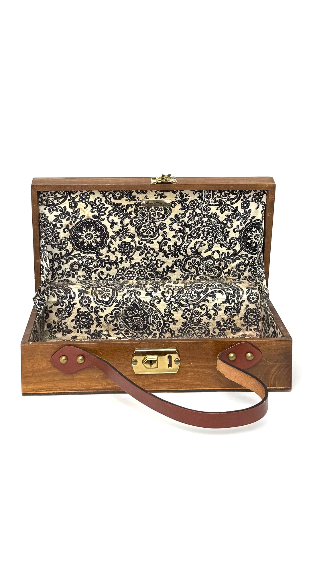 Roger Van S Box Purse