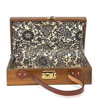 Roger Van S Box Purse