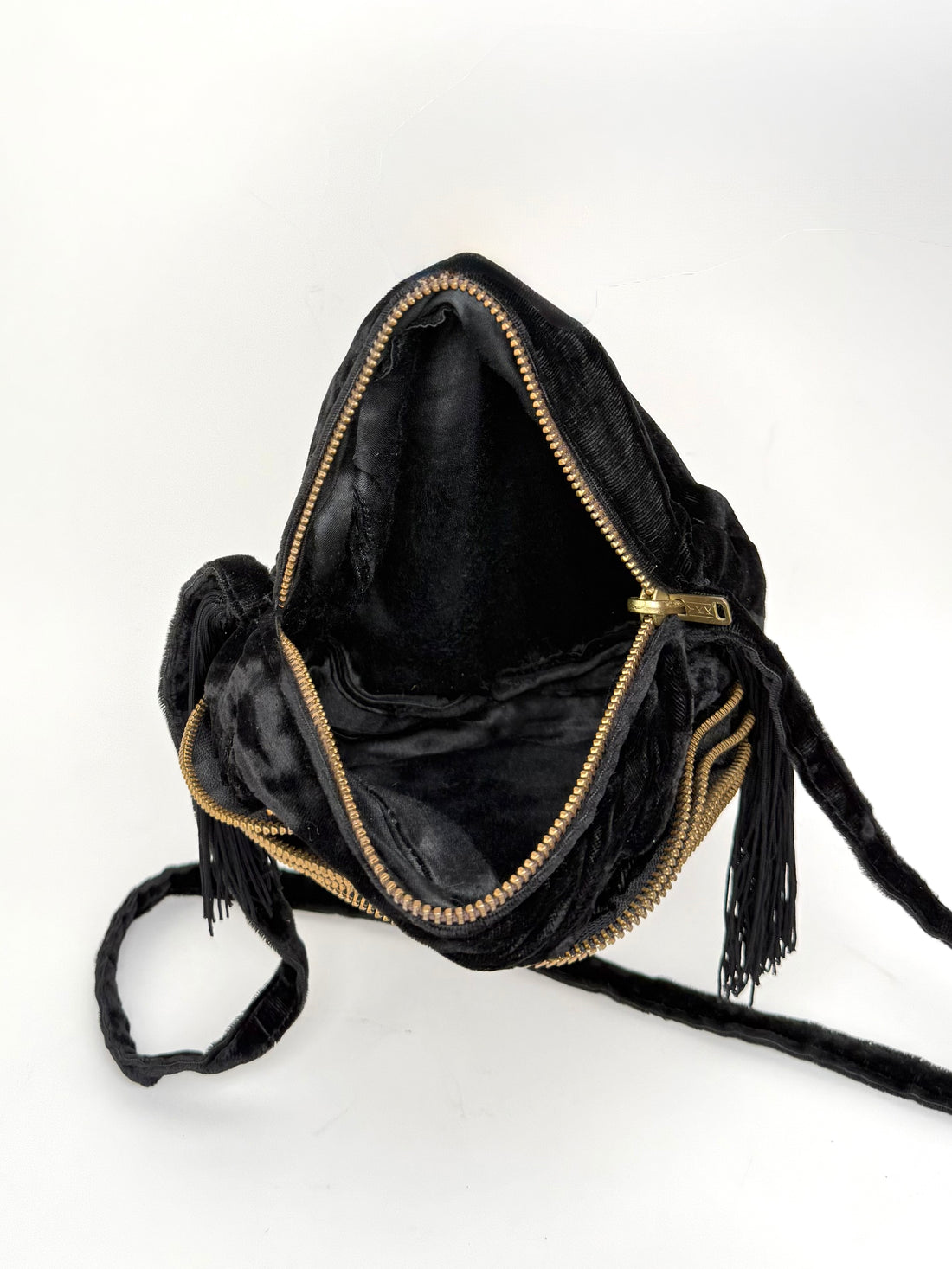Zipper Rosette Velvet Bag