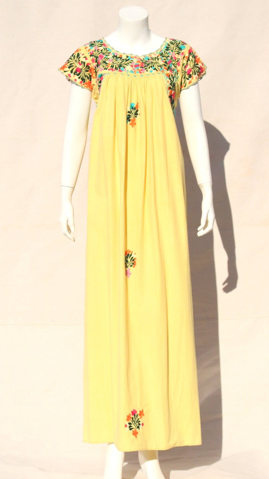 70s Oaxacan Smock Dress