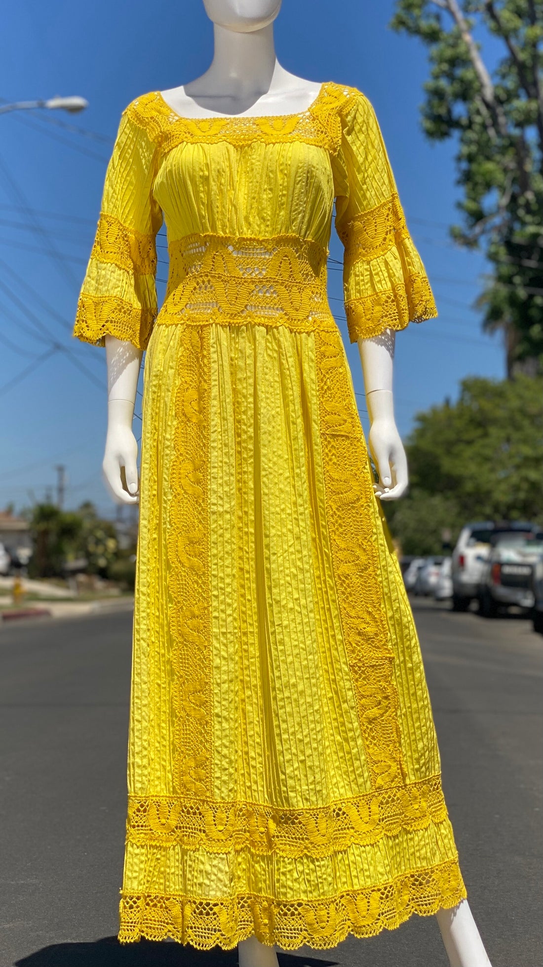 Mexican Wedding Dress Via Davia Vintage Mexican Wedding Dress Via Davia Vintage