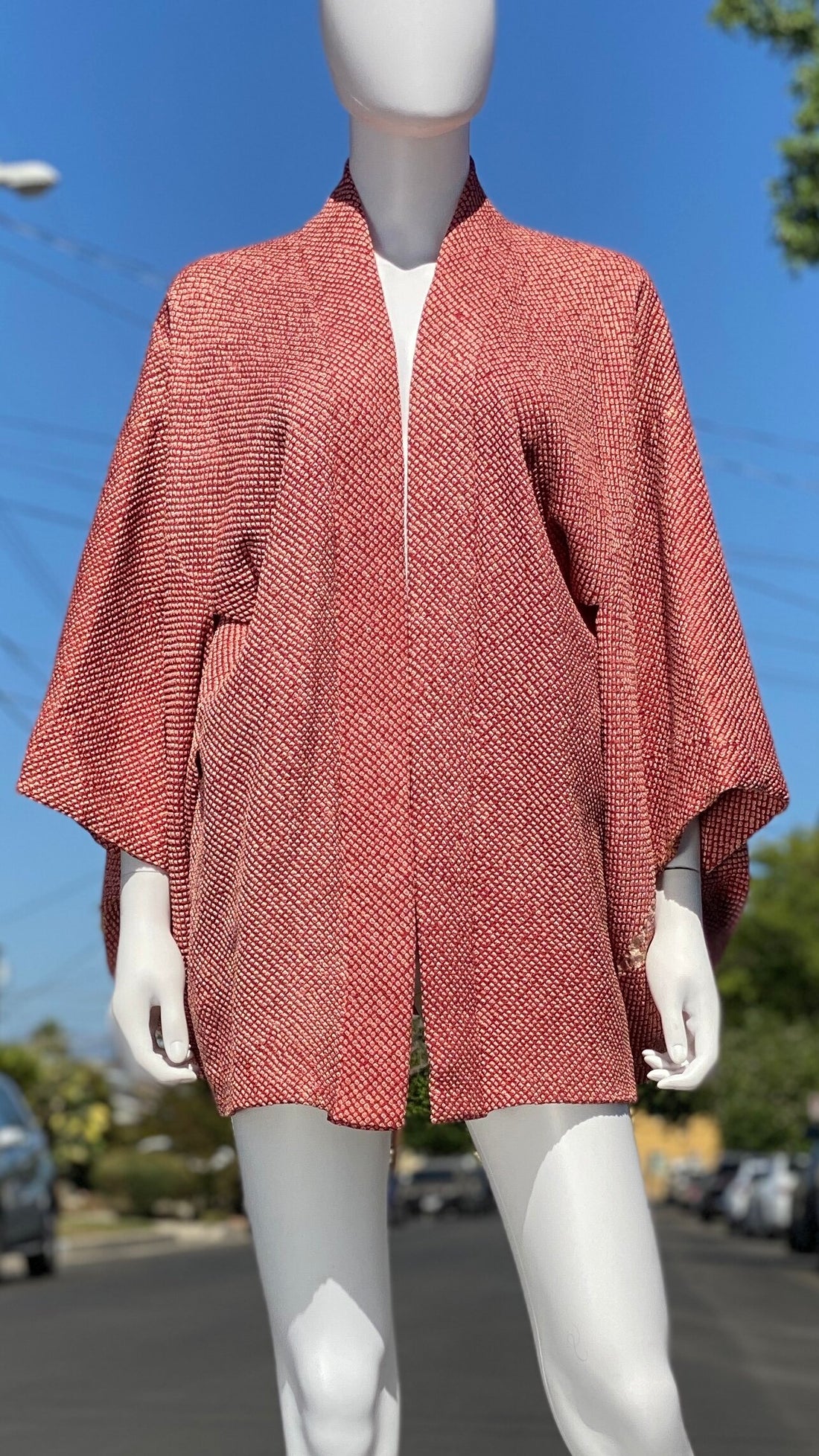 Textured Fabric Branch Print Kimono