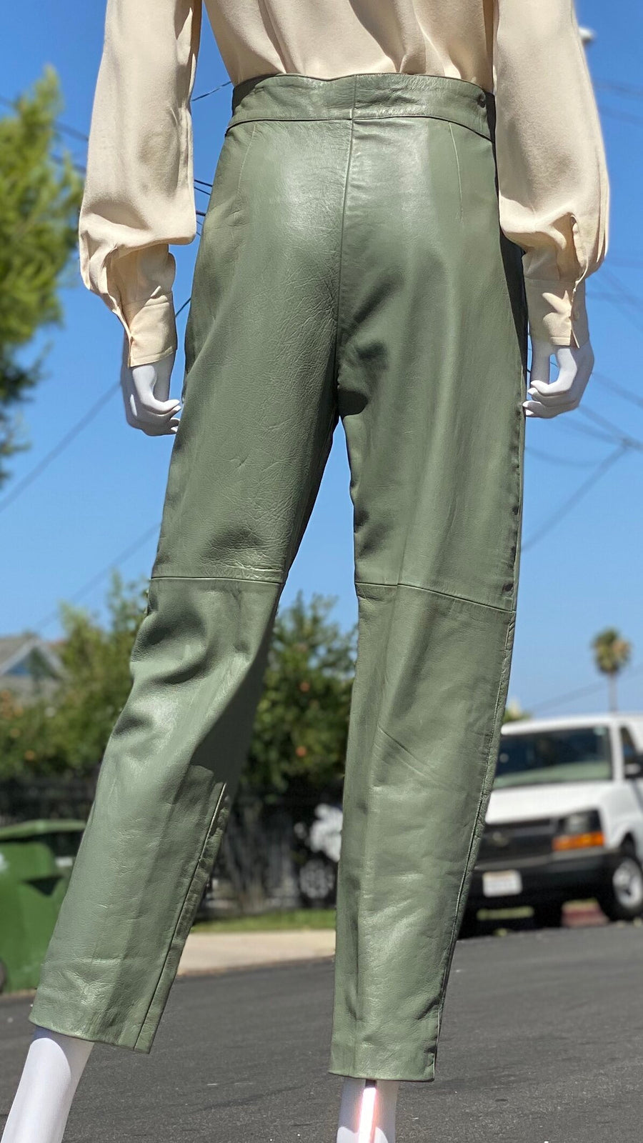 80s Sage Green Leather Pants – Via Davia Vintage